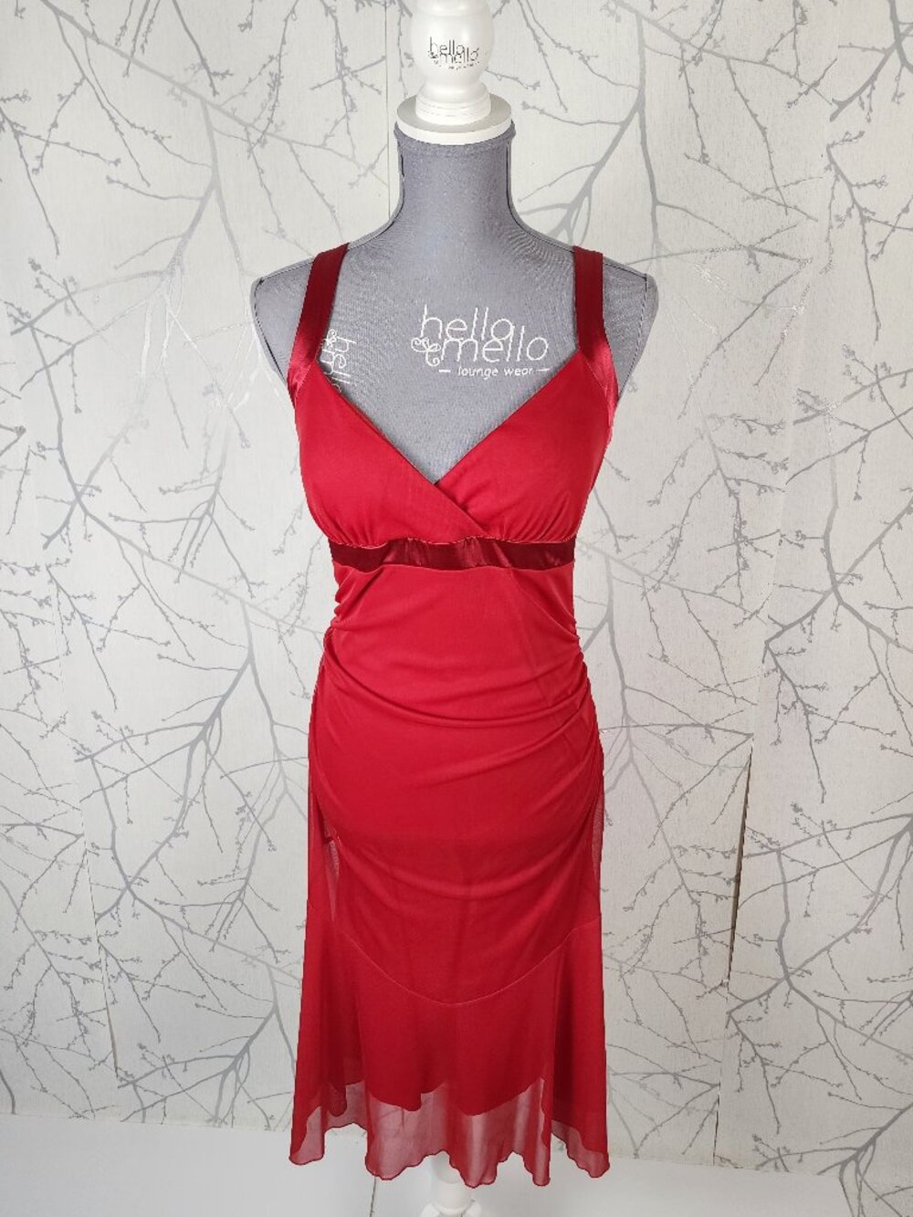 Le Chateau Red Stretch Babydoll Y2K Midi Flutter Dress